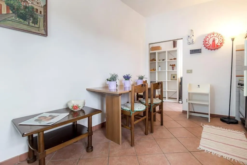 Un'Angolo Incantato Apartment Florence Italy